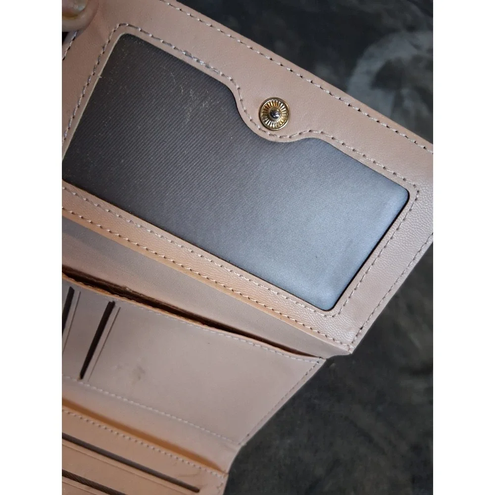 Black Folding Women's Wallet Gold Tone Bee Accent Coin Pocket Animal Theme - Picture 15 of 16